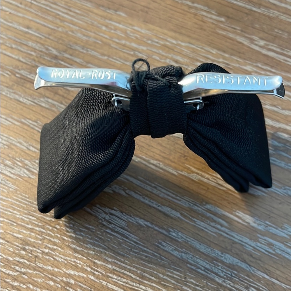 Royal Classic Clip-On Black Bow Tie - Picture 3 of 4